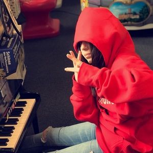 Meet your Posher, Whitney